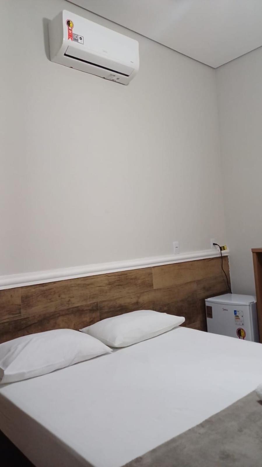 Hotel Nixon Proximo, Rodoviaria, Prefeitura E A Matriz Central Itaí Exteriör bild